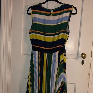 Gracia Multi-Colored Sleeveless Midi Dress
